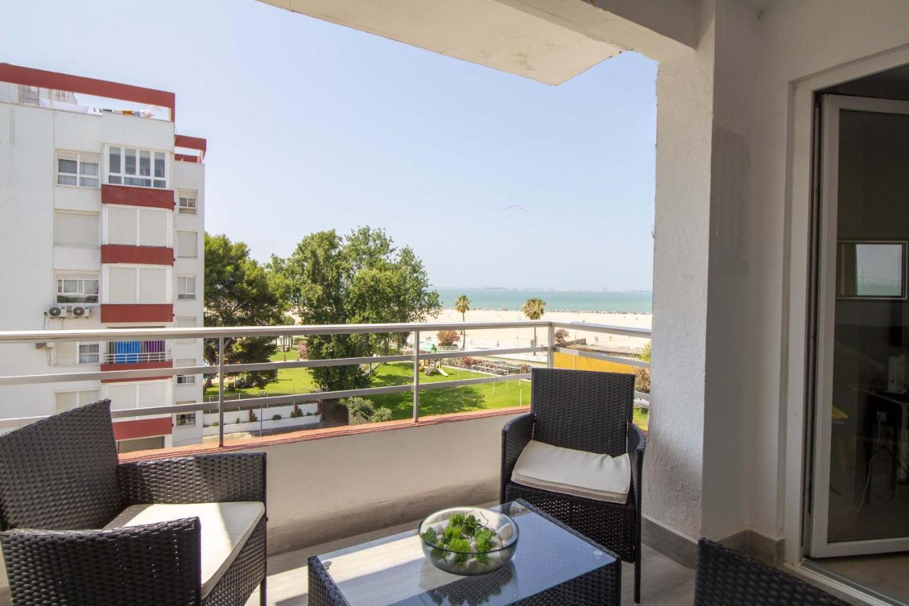 Primera línea de playa terraza y vista al mar El Puerto de Santa María Exterior foto